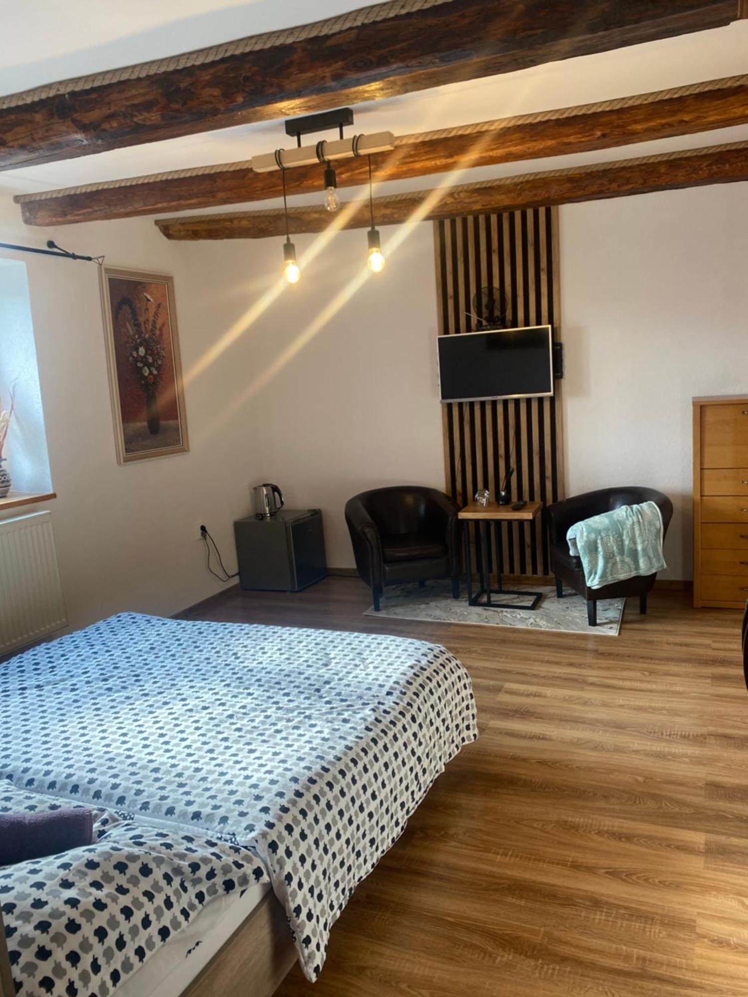 Apartman Velicka Vinaren Poprad Buitenkant foto