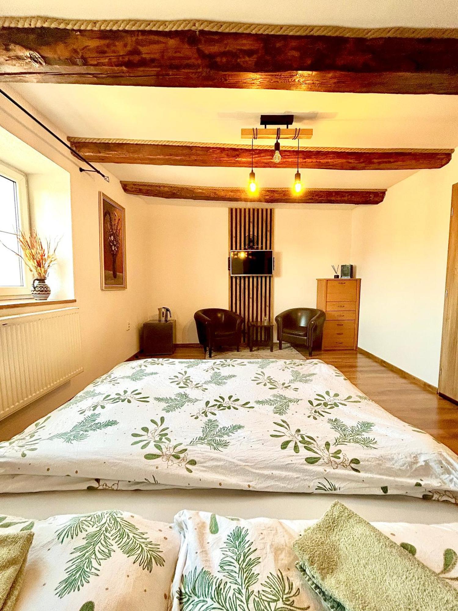 Apartman Velicka Vinaren Poprad Buitenkant foto